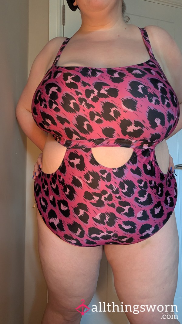 S**y Pink Animal Print Swimwear