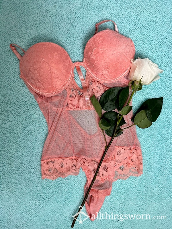 S**y Pink Lace Lingerie