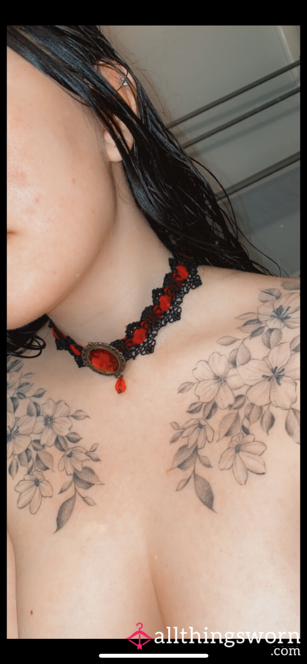 S**y Red And Black Choker For Sale