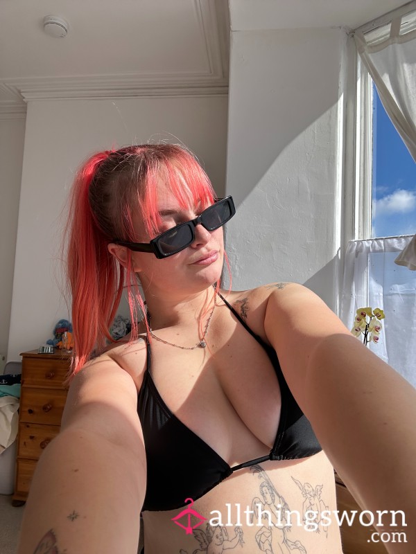 S**y Red Head Who Wants To Drain Your Wallet