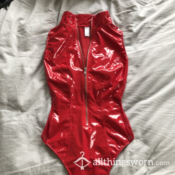 S**y Red Pleather Bodysuit 💋💦