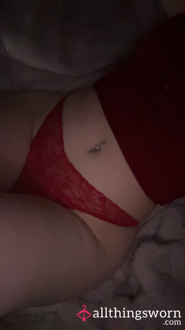 S**y Red Thong💋