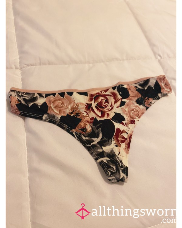 S**y Roses Thong