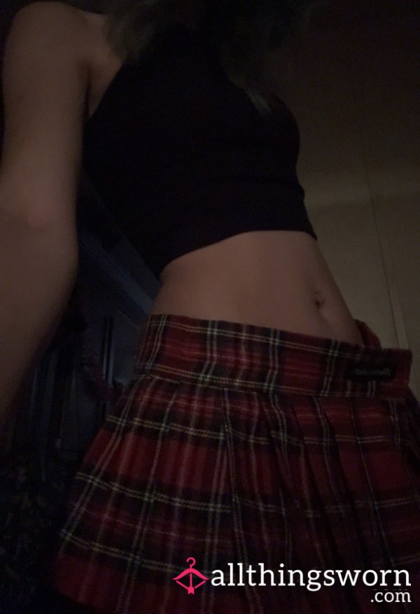 S**y School Girl Skirt Photo Shoot Pt.1