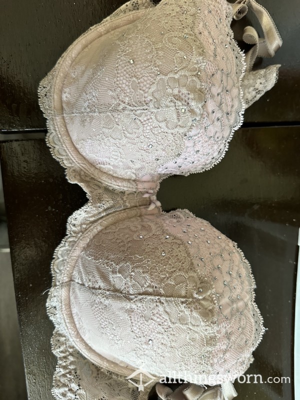 S**y Size 38C Bra