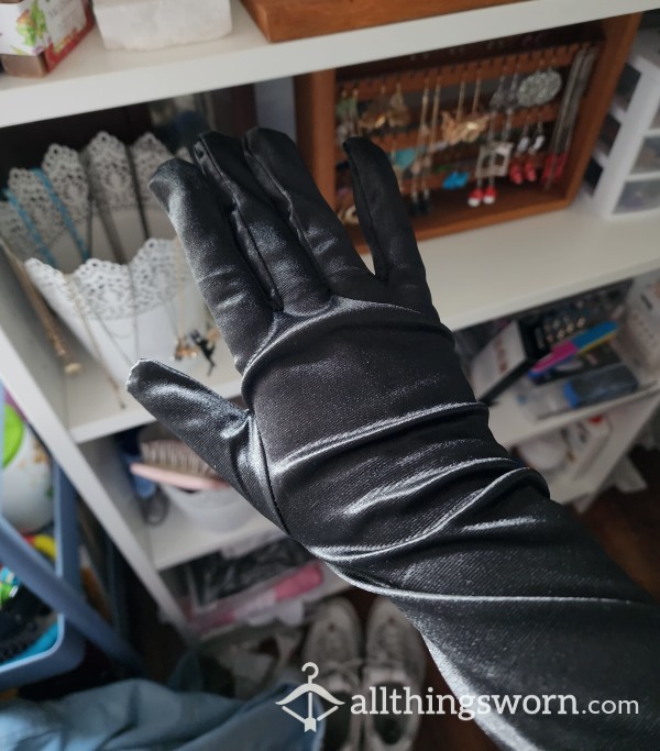 S**y Soft Long Black Gloves