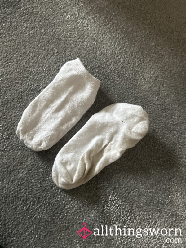 S**y Teenagers Dirty Socks