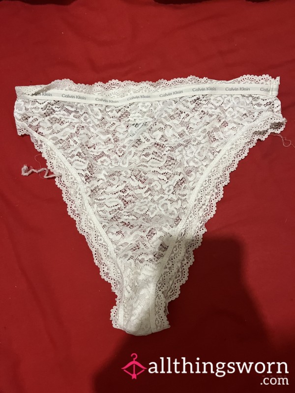 S**y White Lace