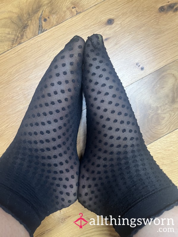 Sheer Spotty Socks