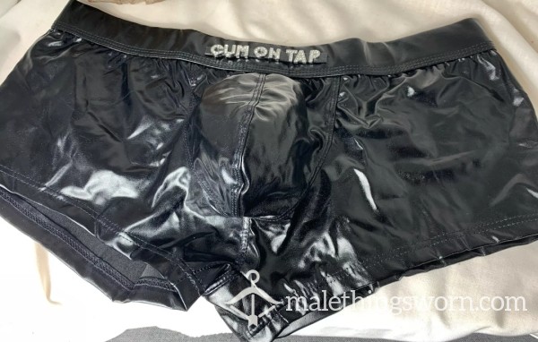 Shiny Hot Pants Black ⚫️