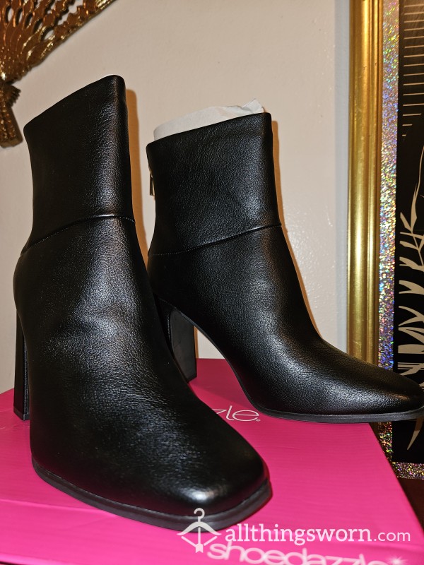 Shoe Dazzle Inesa Blk Booties Size 10