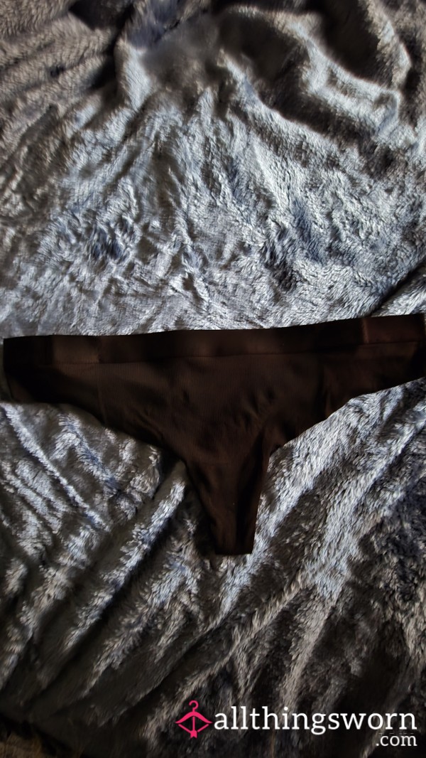 Silky Soft Black Size M Thong