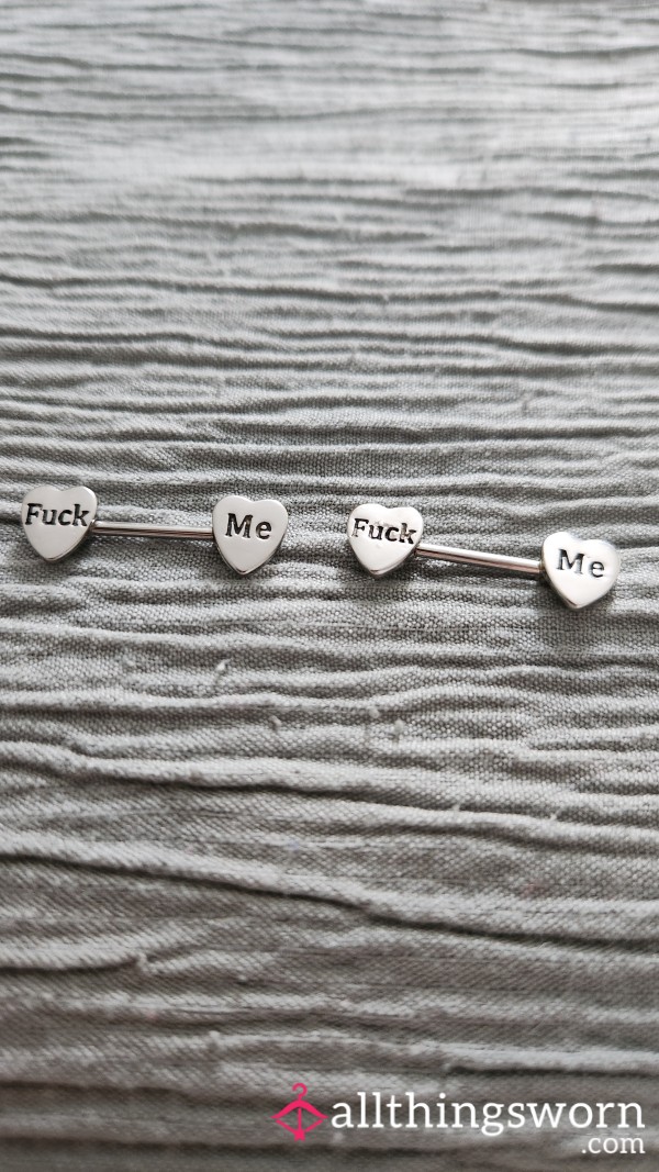 🥈 Silver Heart "f**k Me" Barbell Nipple Rings 🥈