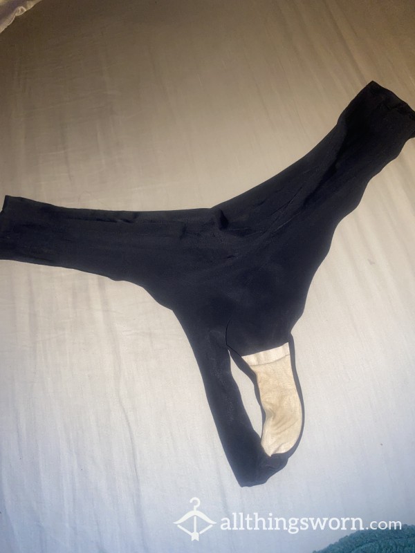 Simple Black Thong W/ Tan Gusset