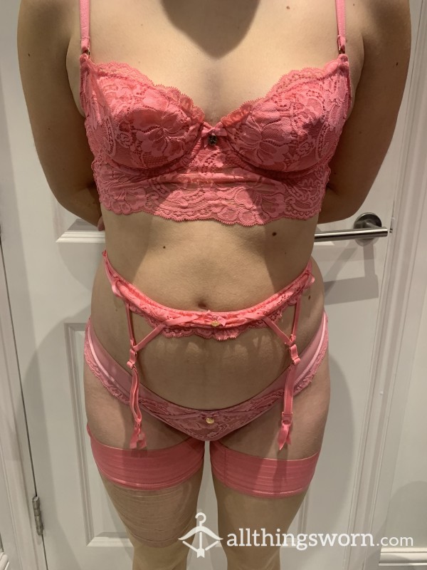 Full Pink Lingerie