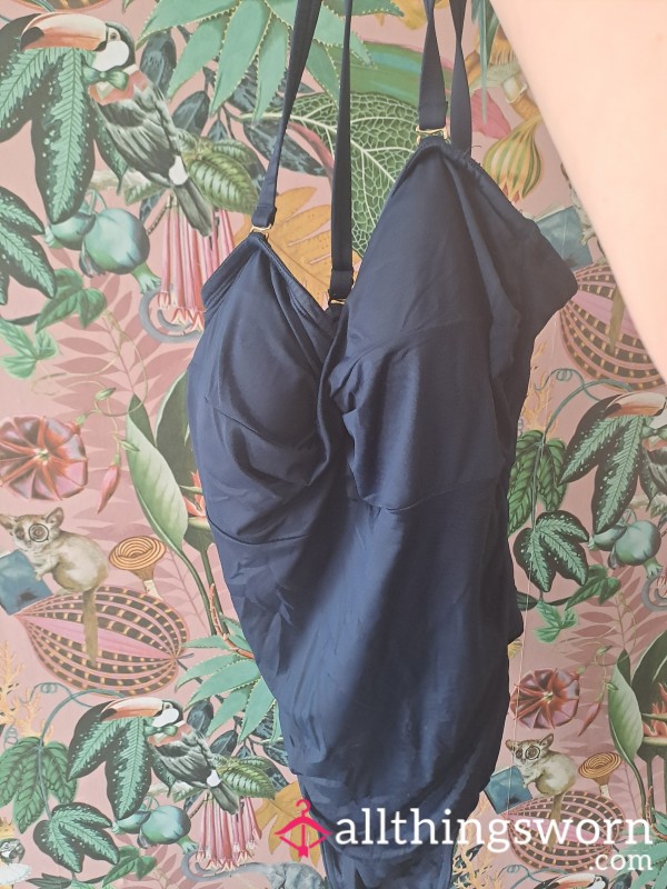 Size 18- Navy Swim Costume, 2 Weeks Wear No Wash!