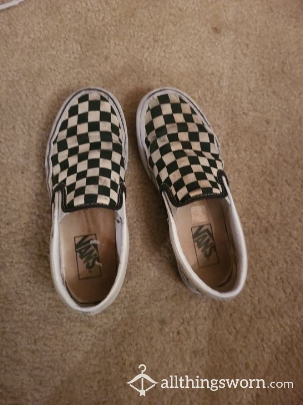 Size 6. Well Worn. Checkered Vans