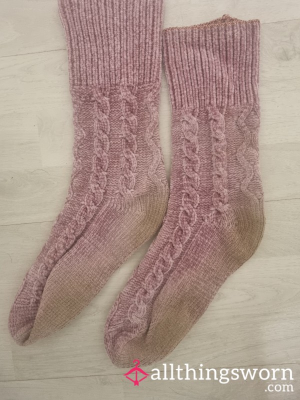 Size 8 Very Used Chunky Socks