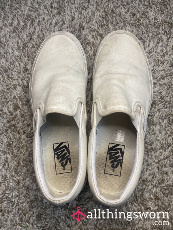 Size 9 Women’s Vans Very Worn