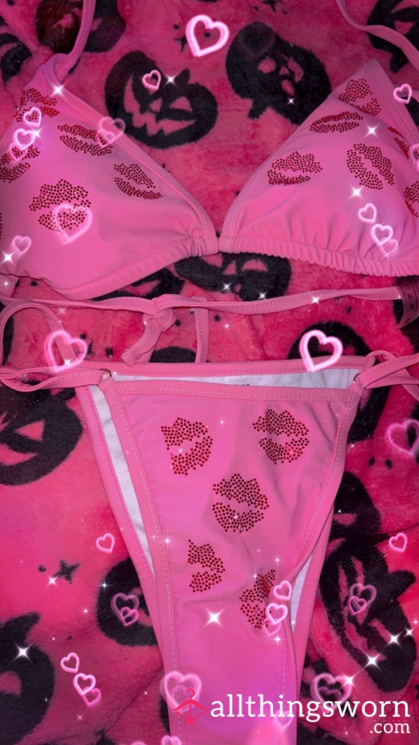 (Size L-XL) Bright Pink Two-piece Bikini With Rhinestone Kisses 💋