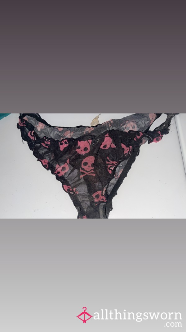 (Size M-L) Pink And Black Skulls And Cats Goth Girl See-through Very Loved Cheeky Panties 😈💗