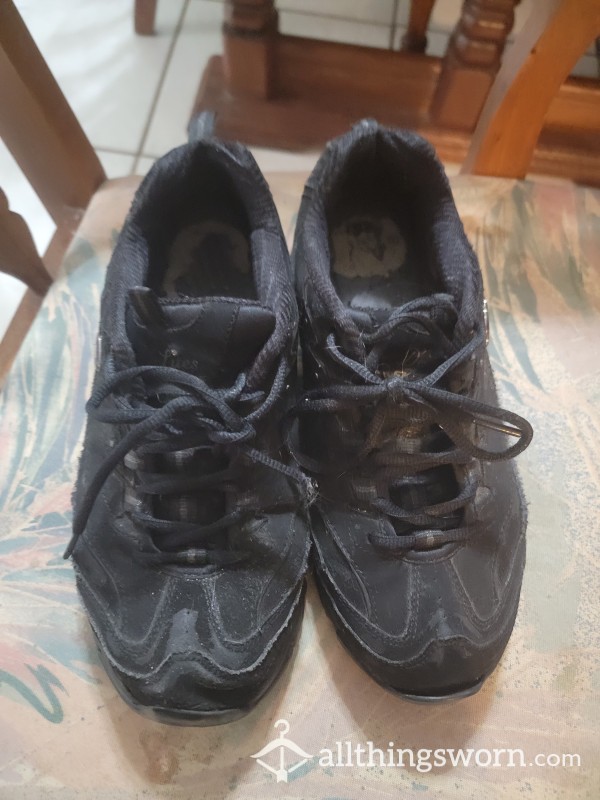 Size 9 Black Sketchers - Very Worn