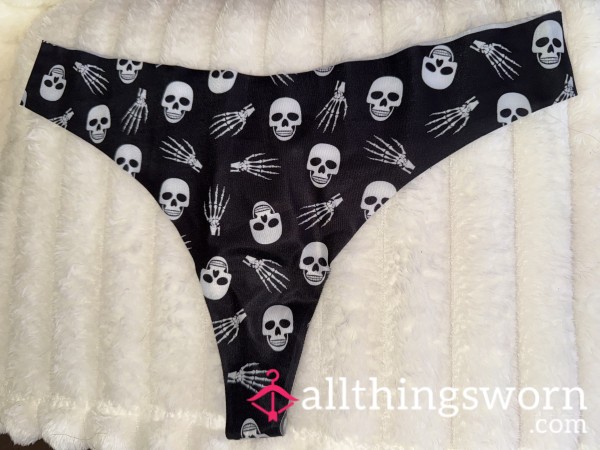 Skulls Thong