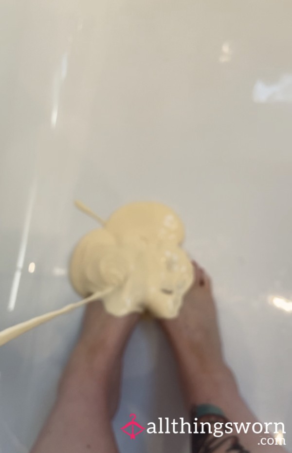 Slappy Custard Foot Play 💦👣