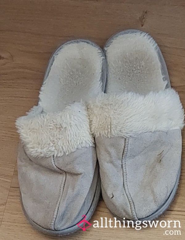 Slippers