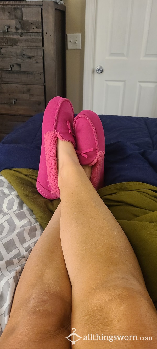 Hot Pink Slippers - Soft, Fluffy, And Ready Like Me 🩷