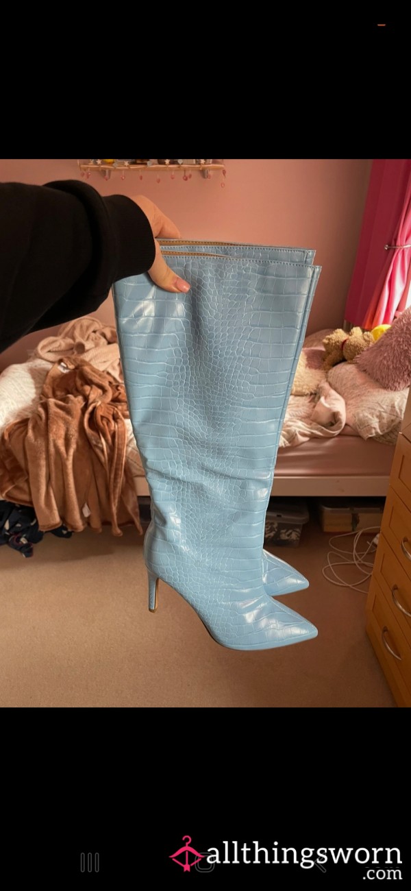 Sl*tTY BLUE BOOTS 😍😍 With 3sum Videos(all Girlongirl)