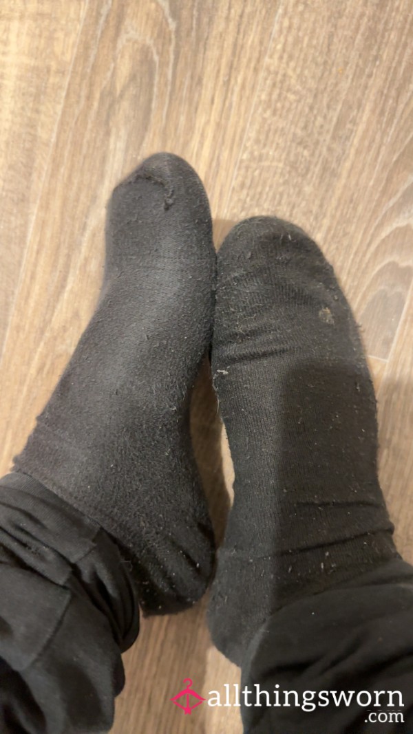 Smelly Ankle Black Socks