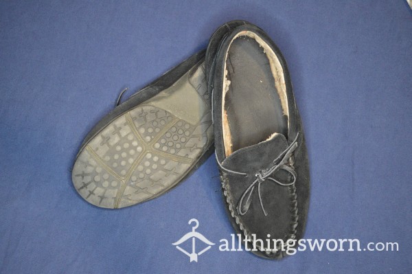 Smelly Black Rockport Moccasins