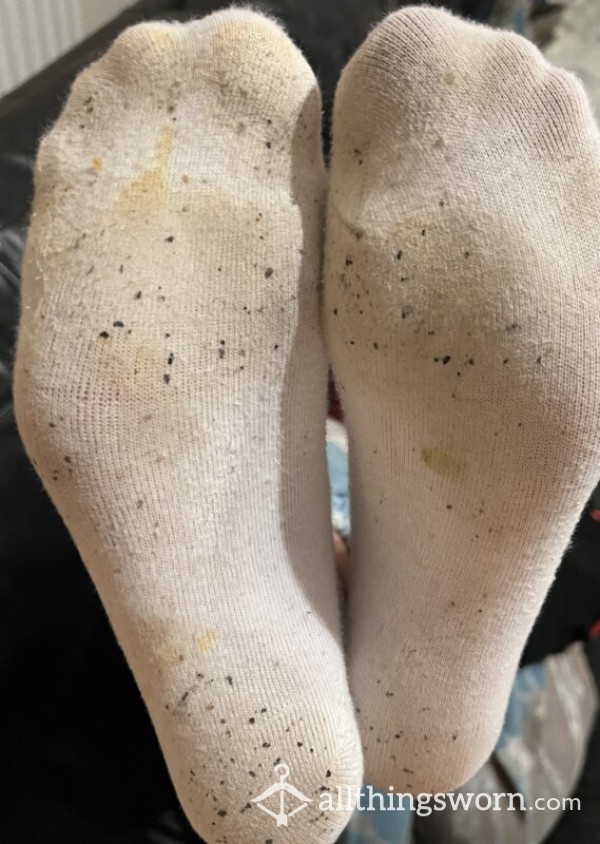 SMELLY, DIRTY 2 DAY WORN SOCKS FOR SALE - £25