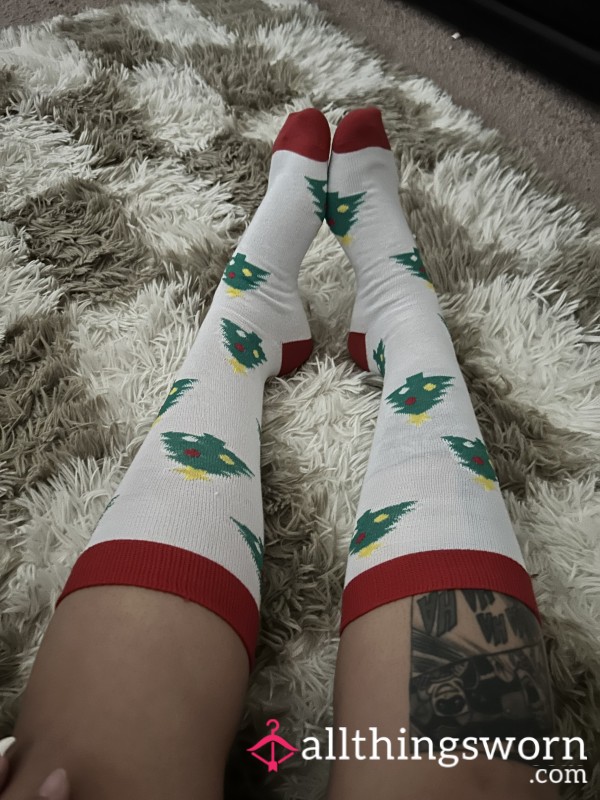 🎄💚Smelly Holiday Socks💚🎄