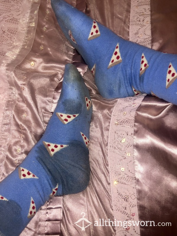 SMELLY PIZZA SOCKS 🤮 72 Hours Wear