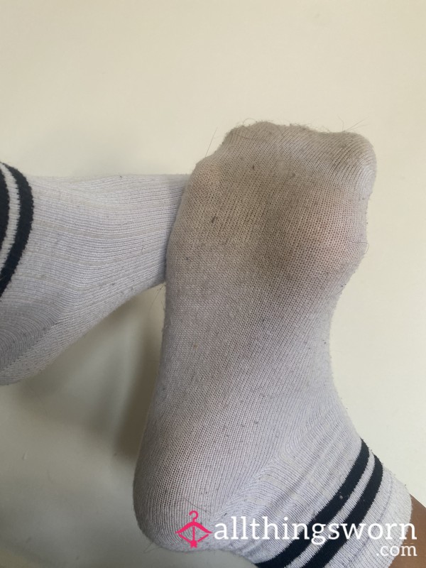 Smelly Socks Worn With Ugg Boots