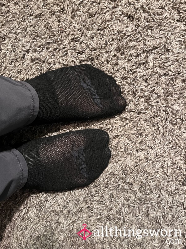 Smelly Thin Work Socks