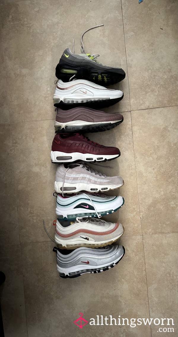 Sneaker Head