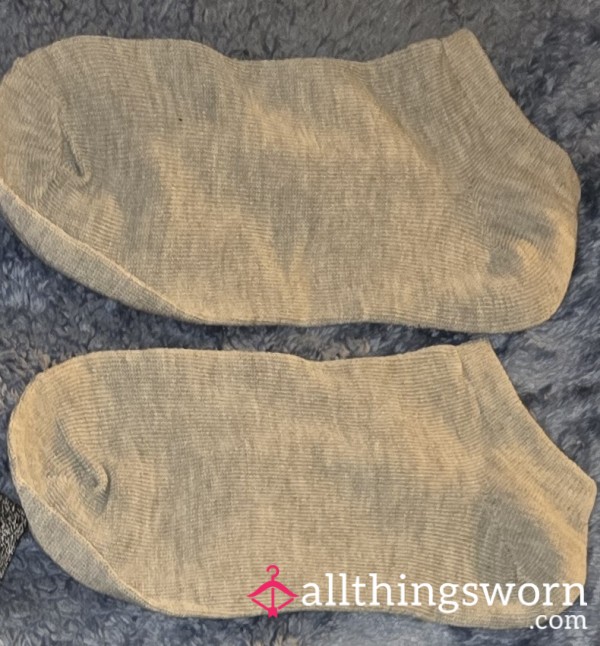 Soft Grey Ankle Socks