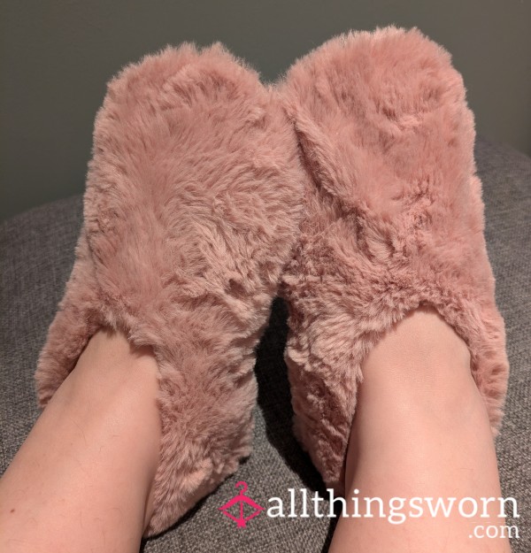 Soft Powder Pink Used Slippers🩷