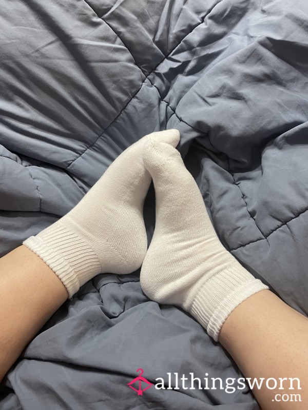 Soft White Ankle Socks