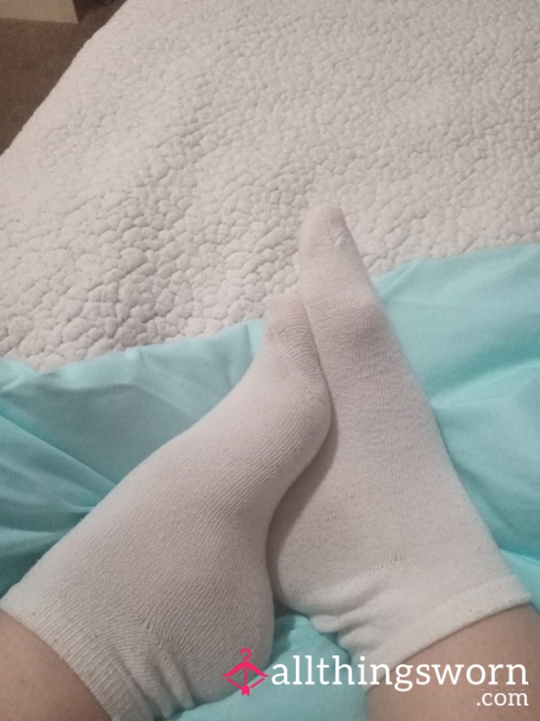 Soo Thin Socks