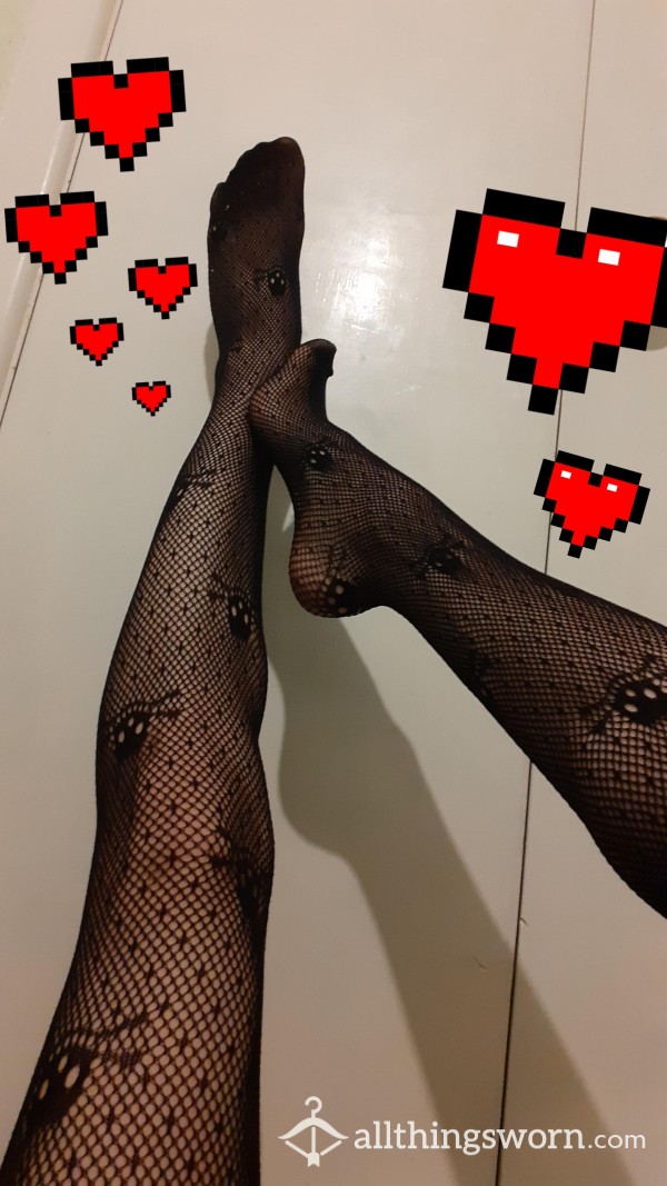 Sp**ky Skull Fishnet Tights ☠