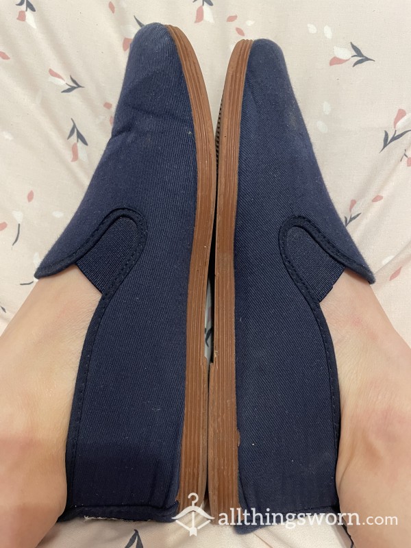 Stinky Blue Plimsoles - UK Size 4