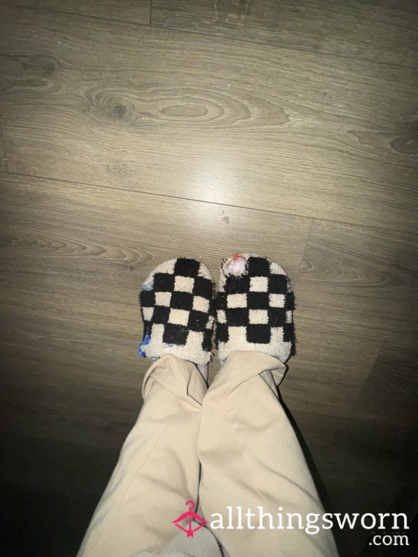 Stinky Checkered Slippers