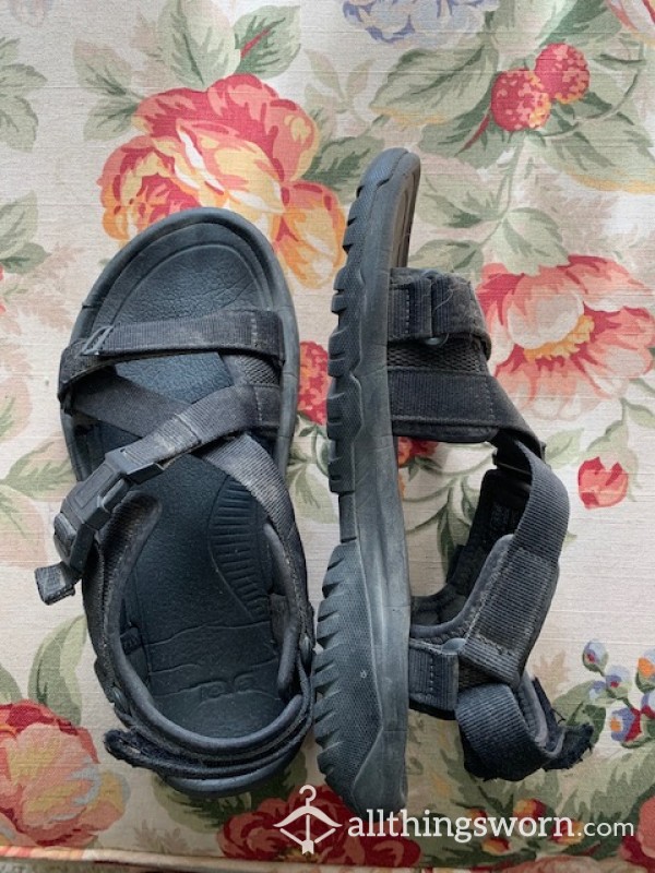 Stinky Hiking Sandals