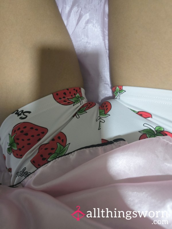 Strawberry Shorts