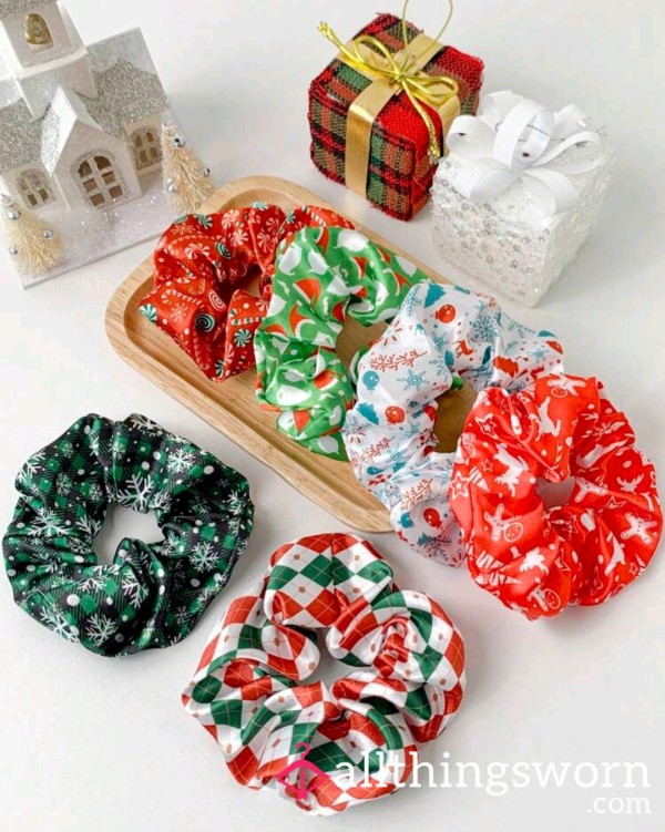 Stuffed Christmas Scrunchies