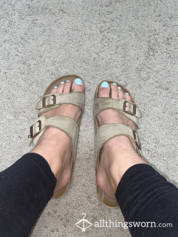 Suede Strap Sandals